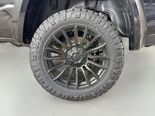 New 2026 Diamond Black Crystal Pearlcoat RAM Big Horn/Lone Star image 30
