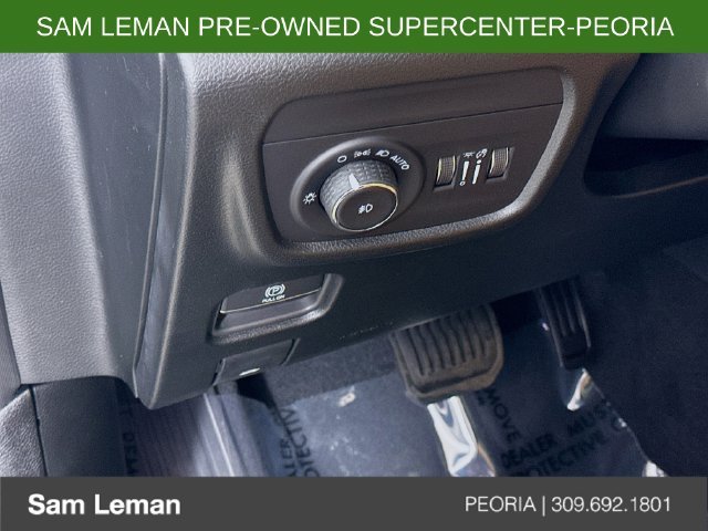 Used 2025 Black Jeep Summit image 10