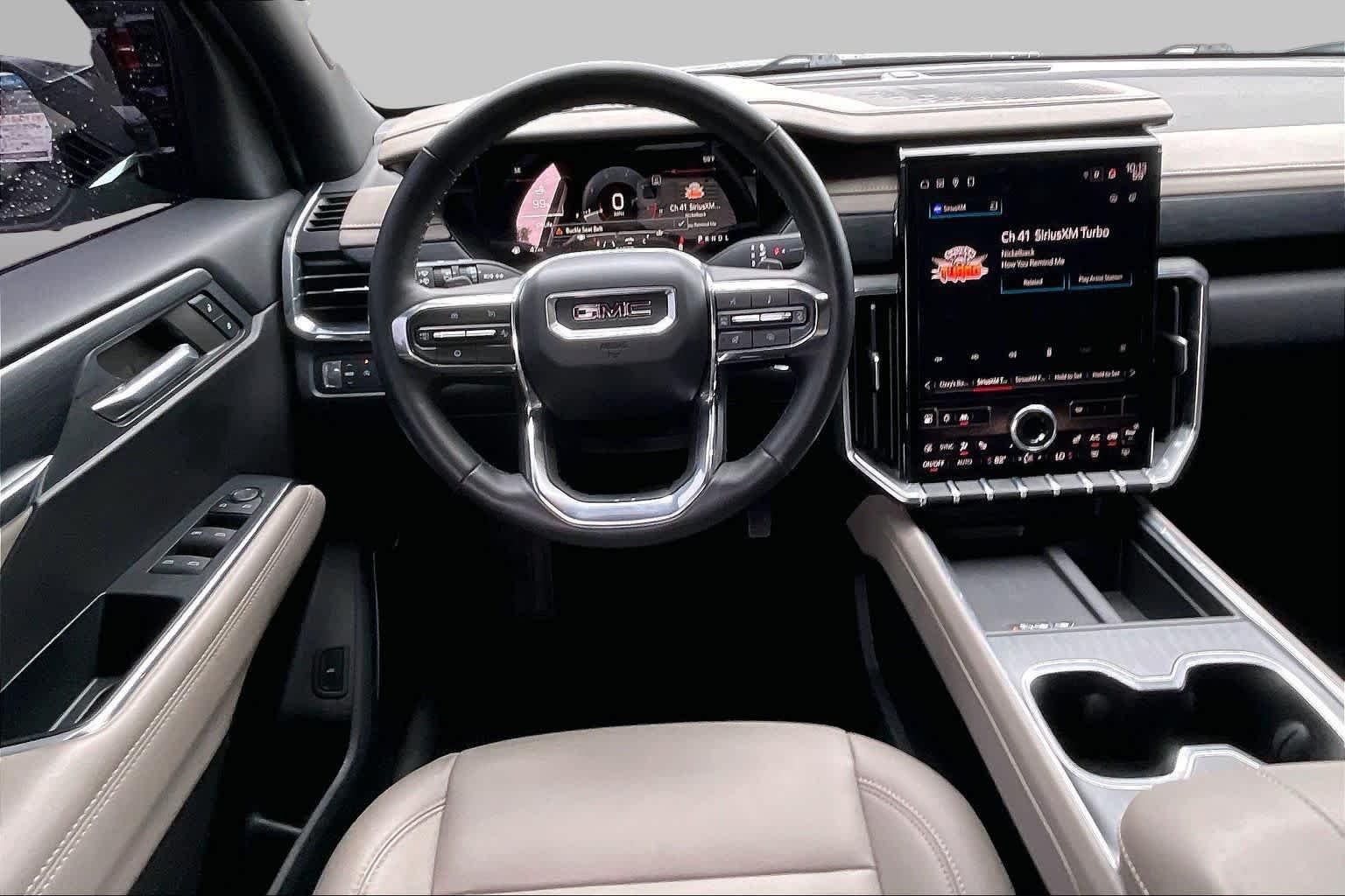 Used 2024 Sterling Metallic GMC FWD Elevation image 6
