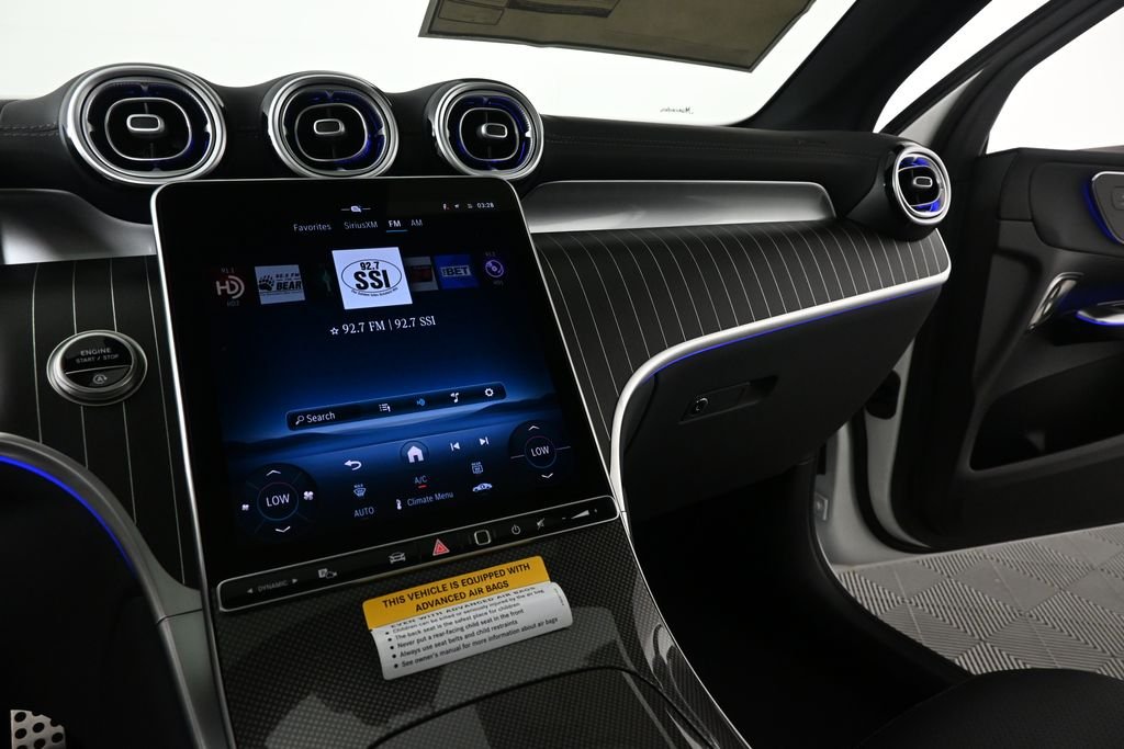 New 2026 Polar White Mercedes-Benz GLC 300 image 13