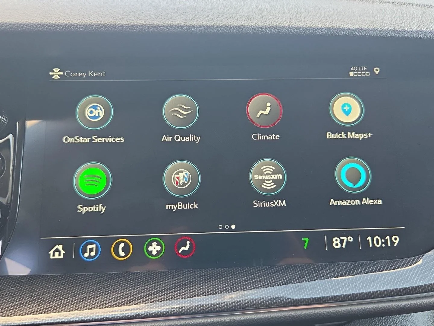 Used 2022 Cinnabar Metallic Buick Preferred image 21