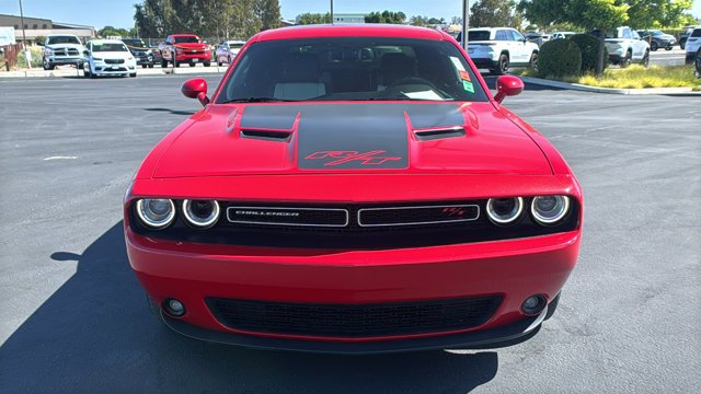 Used 2016 Redline Red Tricoat Pearl Dodge R/T Plus image 8