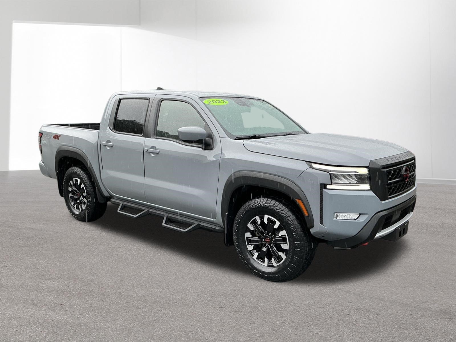 Used 2023 Boulder Gray Pearl Nissan PRO-4X image 7