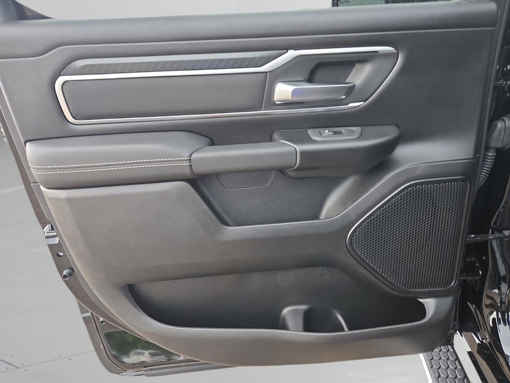 2026 RAM 1500 Big Horn/Lone Star - Photo 17