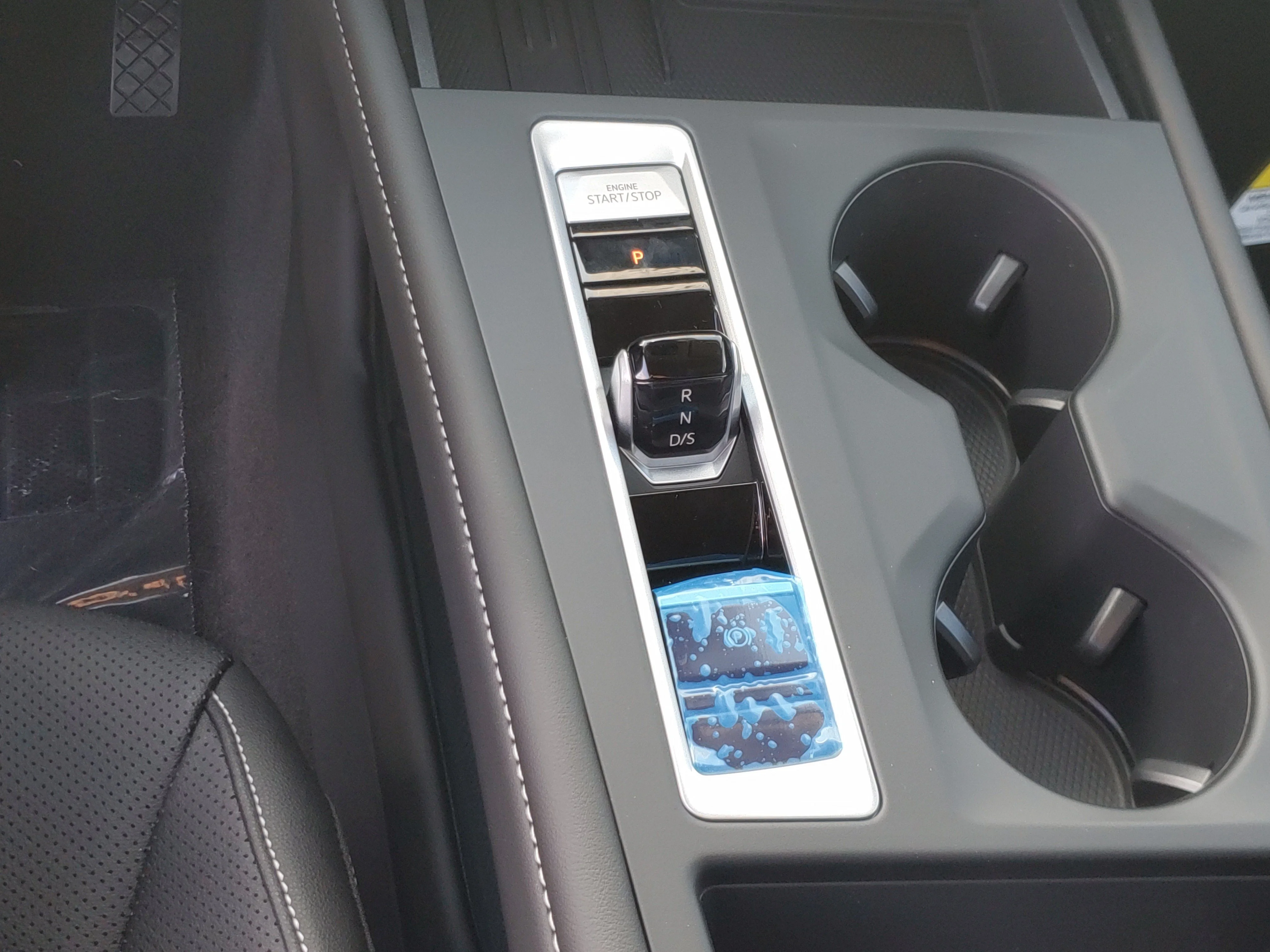 New 2026 Silver Volkswagen 2.0T SE image 27