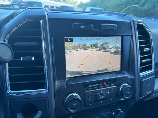 Used 2015 Blue Ford XLT image 21