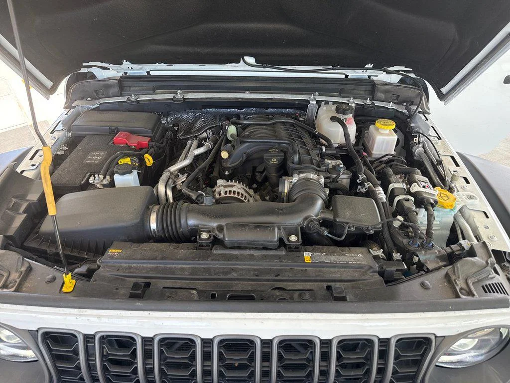 Used 2026 Bright White Clearcoat Jeep Mojave 4x4 image 29