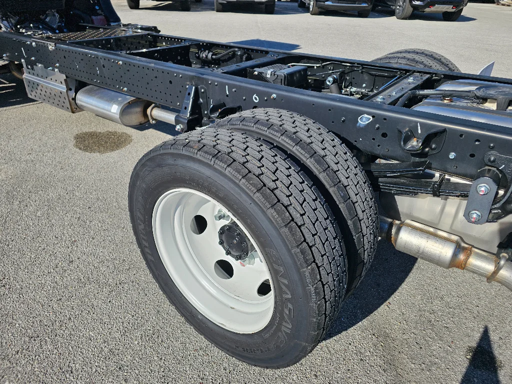 New 2026  Isuzu  image 16