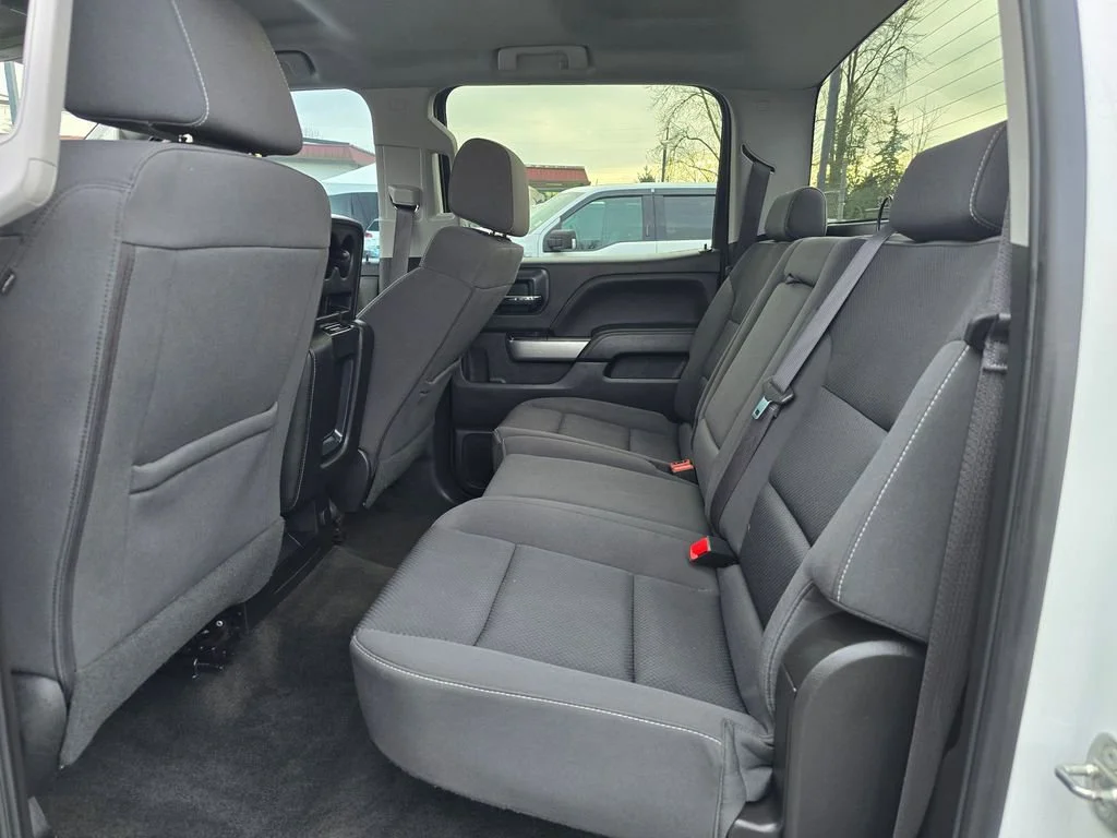 2017 Chevrolet Silverado 1500 LT - Photo 16