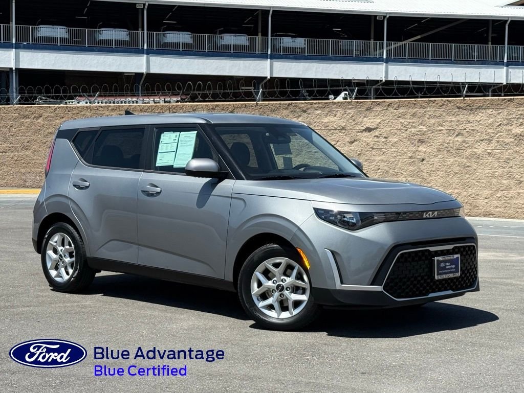 2023 Kia Soul LX