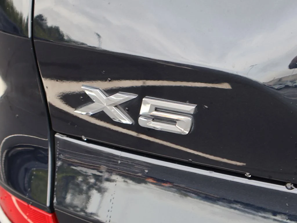 Used 2026 Black BMW xDrive40i image 39