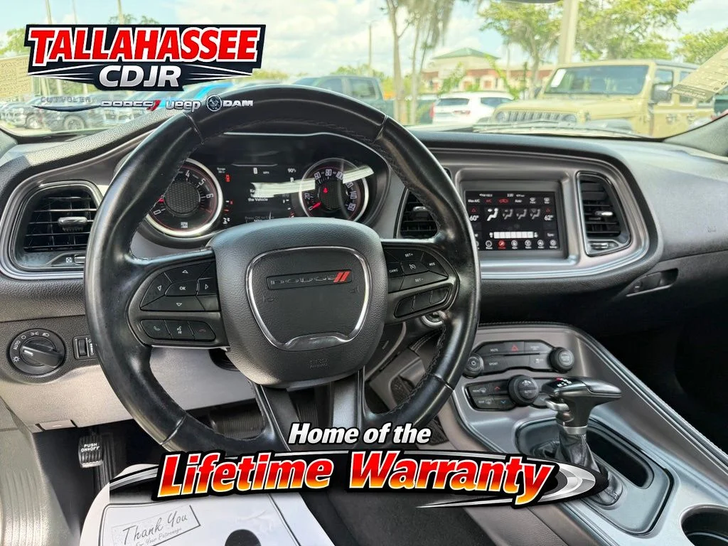 Used 2023 Green Dodge SXT image 22