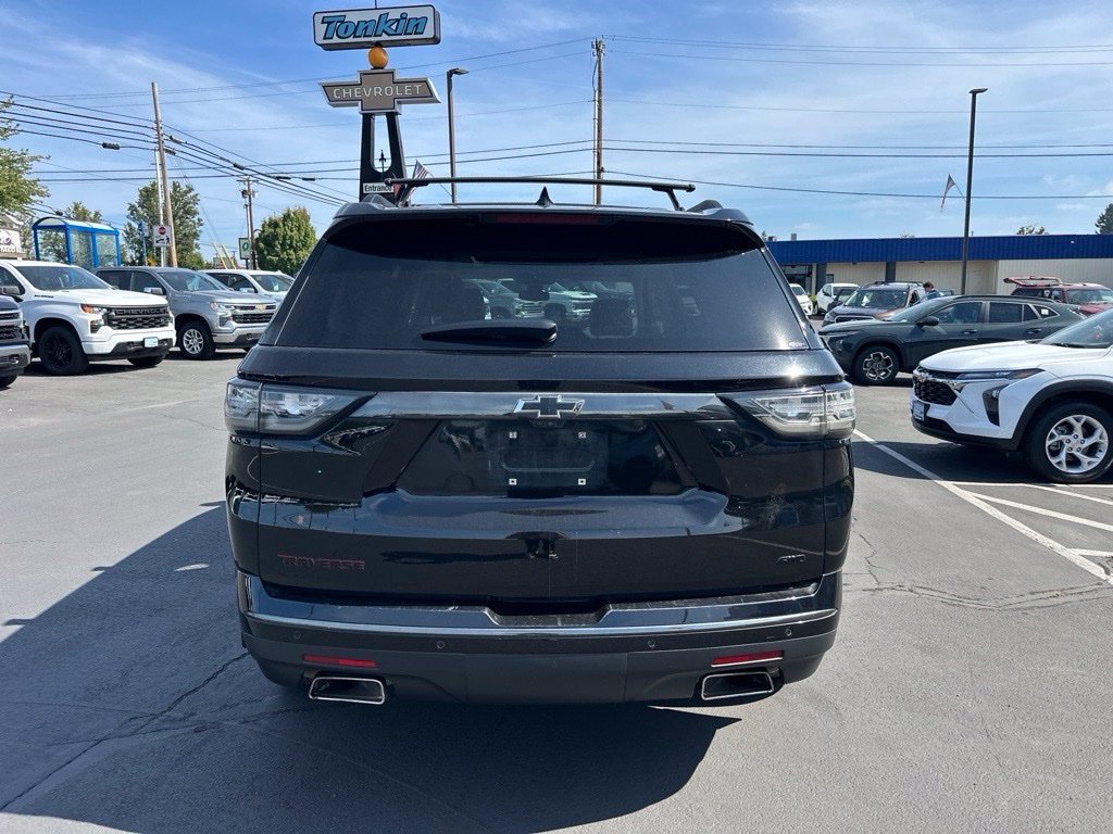 Used 2019 Mosaic Black Metallic Chevrolet Premier image 3