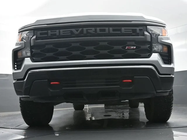 Used 2025 Gray Chevrolet Custom Trail Boss image 31