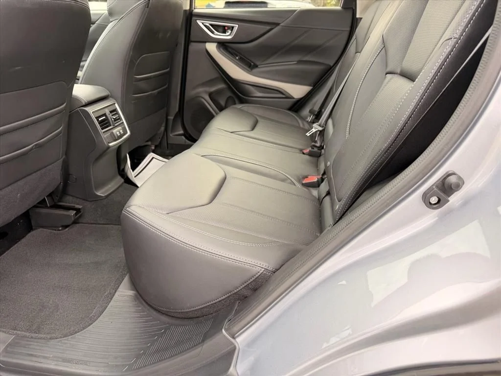 Used 2024 Silver Subaru Limited image 11
