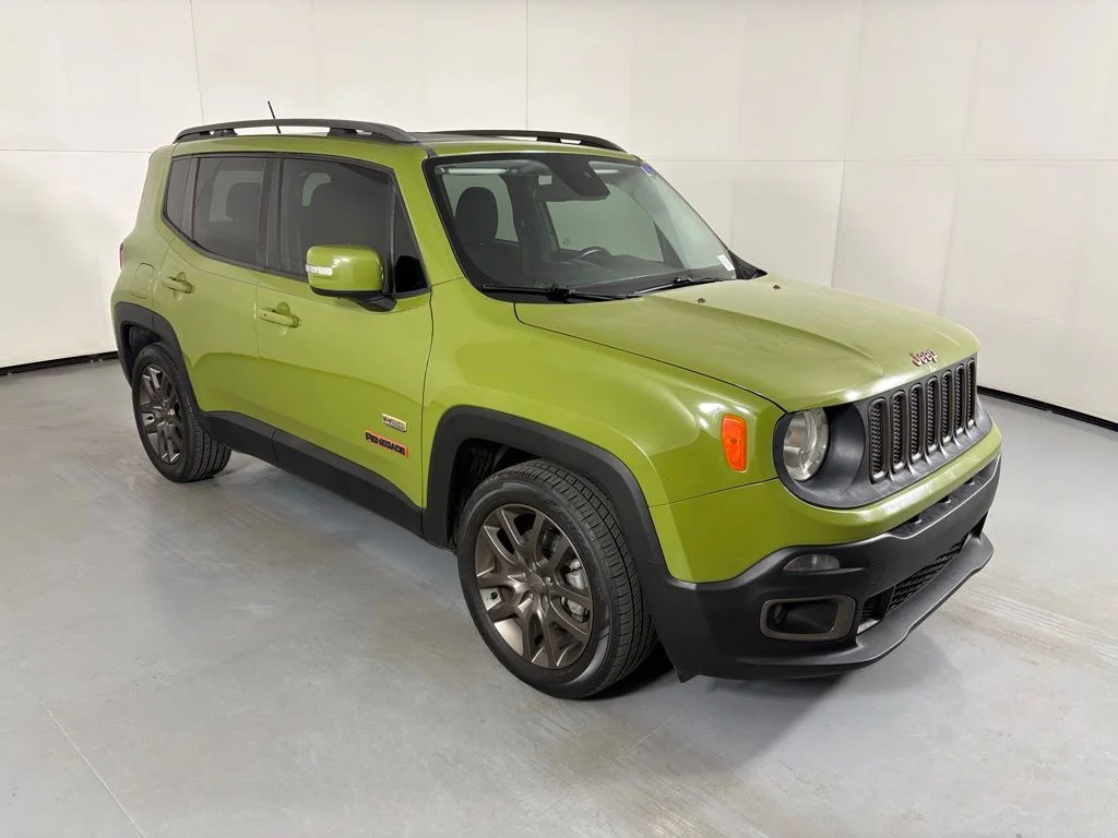 Used 2016 Jeep Renegade Latitude with VIN ZACCJABT0GPD33374 for sale in Mesa, AZ