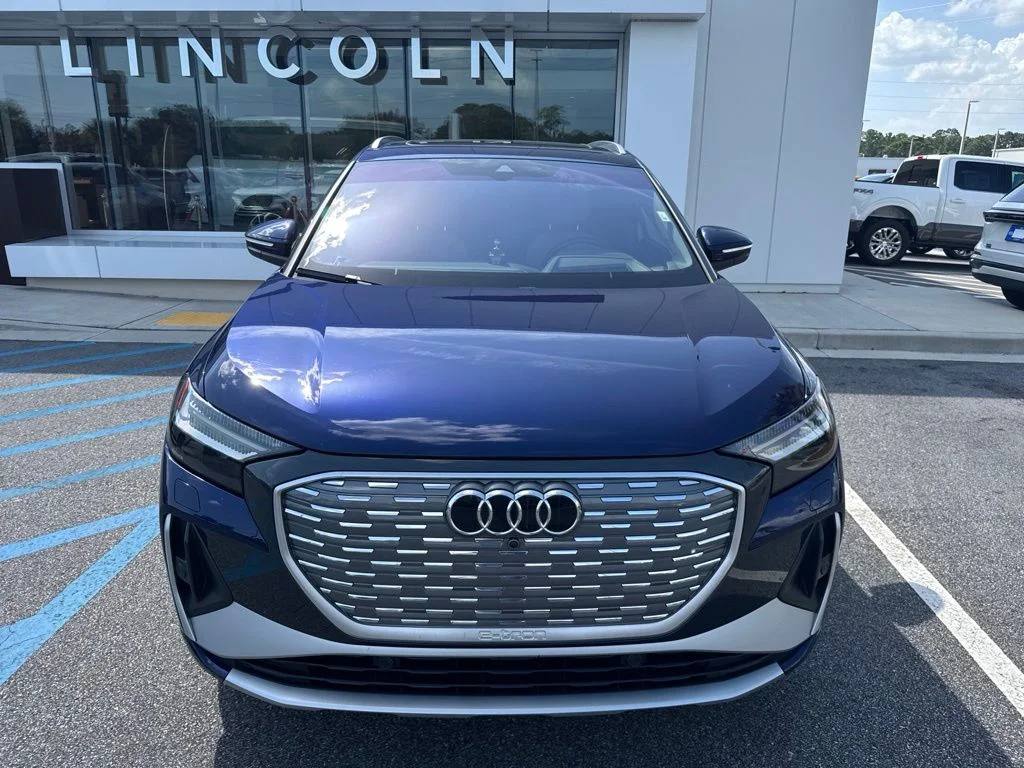 Used 2025 Navarra Blue Metallic Audi Prestige image 3