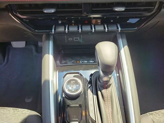 2026 Chevrolet Colorado Z71 - Photo 31