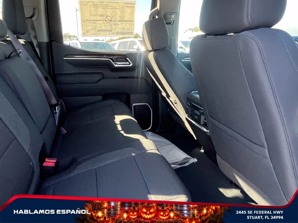 New 2026 Summit White GMC SLT image 18