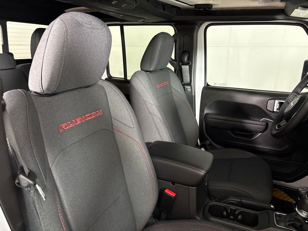 New 2026 Bright White Clearcoat Jeep Rubicon image 20