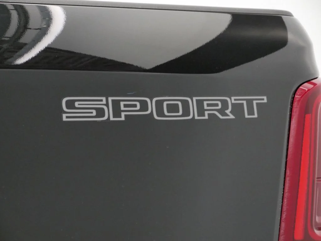 New 2026 Diamond Black Crystal Pearl-Coat Exterior Paint Ram Big Horn image 51