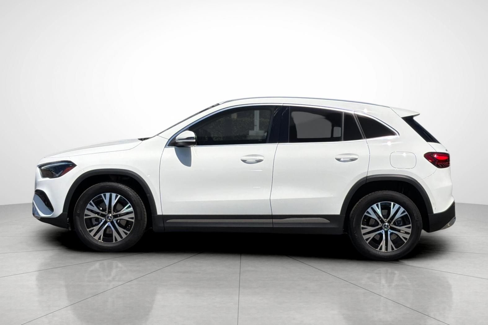 Certified Used 2026 White Mercedes-Benz GLA 250 image 26