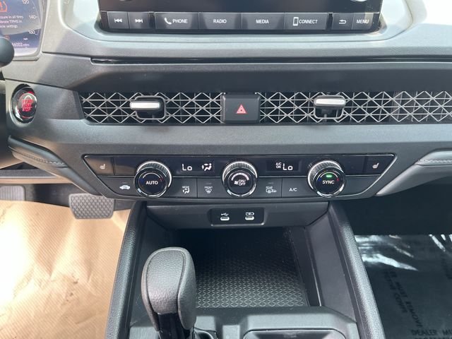 Used 2024 White Honda EX image 19