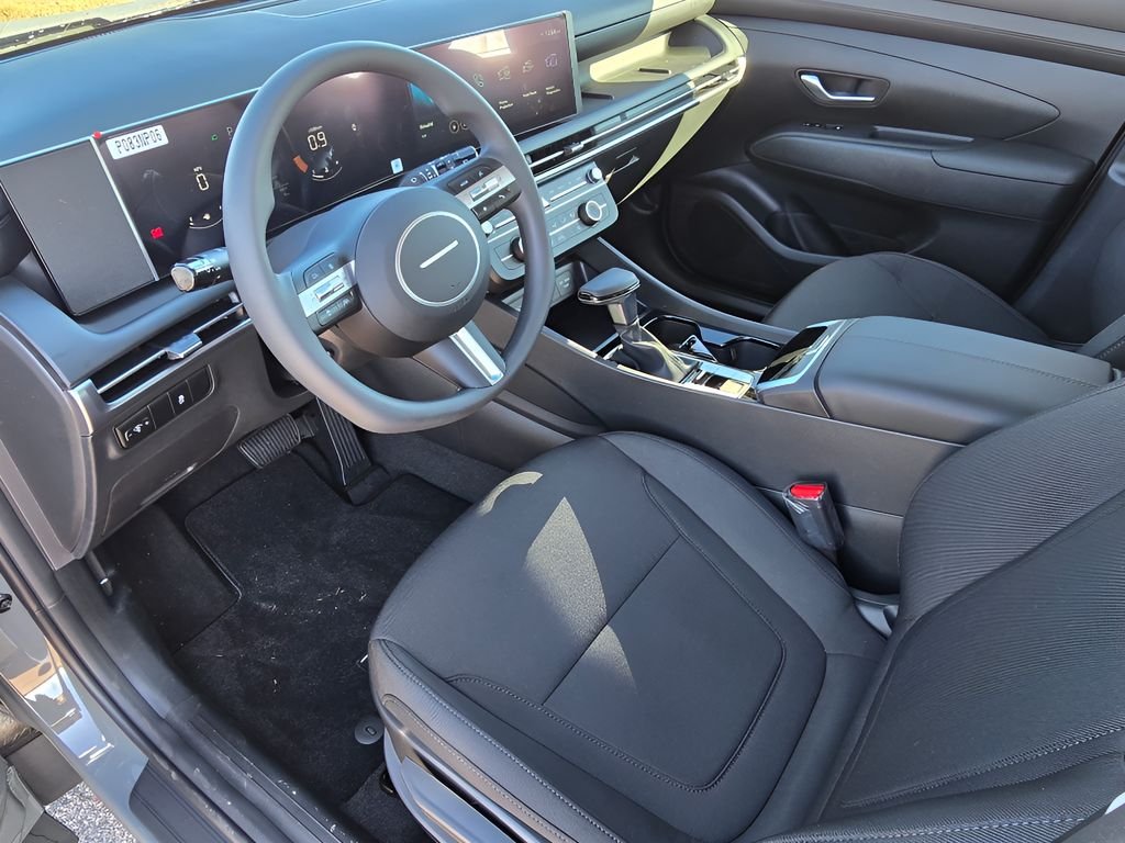 Used 2026 Hampton Gray Hyundai SE image 22