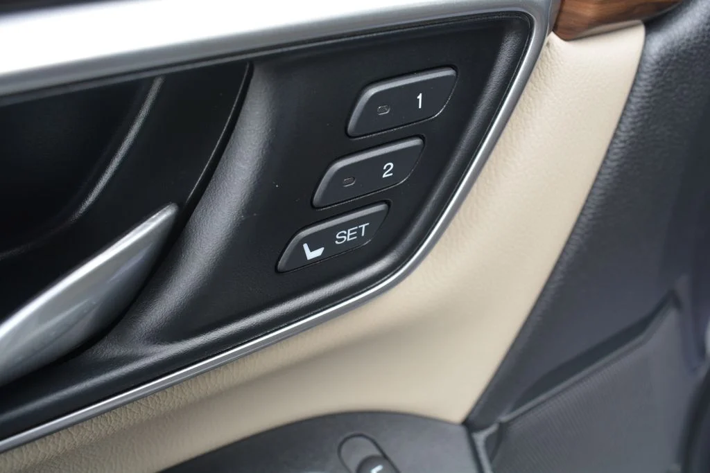Used 2022  Honda EX-L image 8