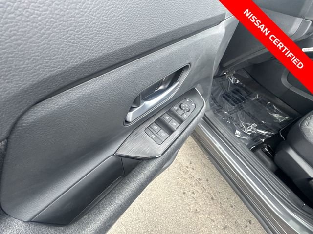 Used 2025 Gray Nissan SV image 13