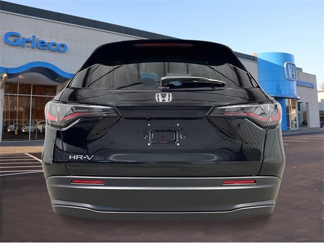 2026 Honda HR-V LX photo 4
