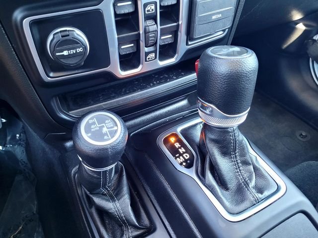 Used 2024 White Jeep Sahara 4xe image 19