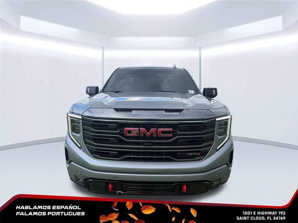 Used 2024 Sterling Metallic GMC AT4 image 8