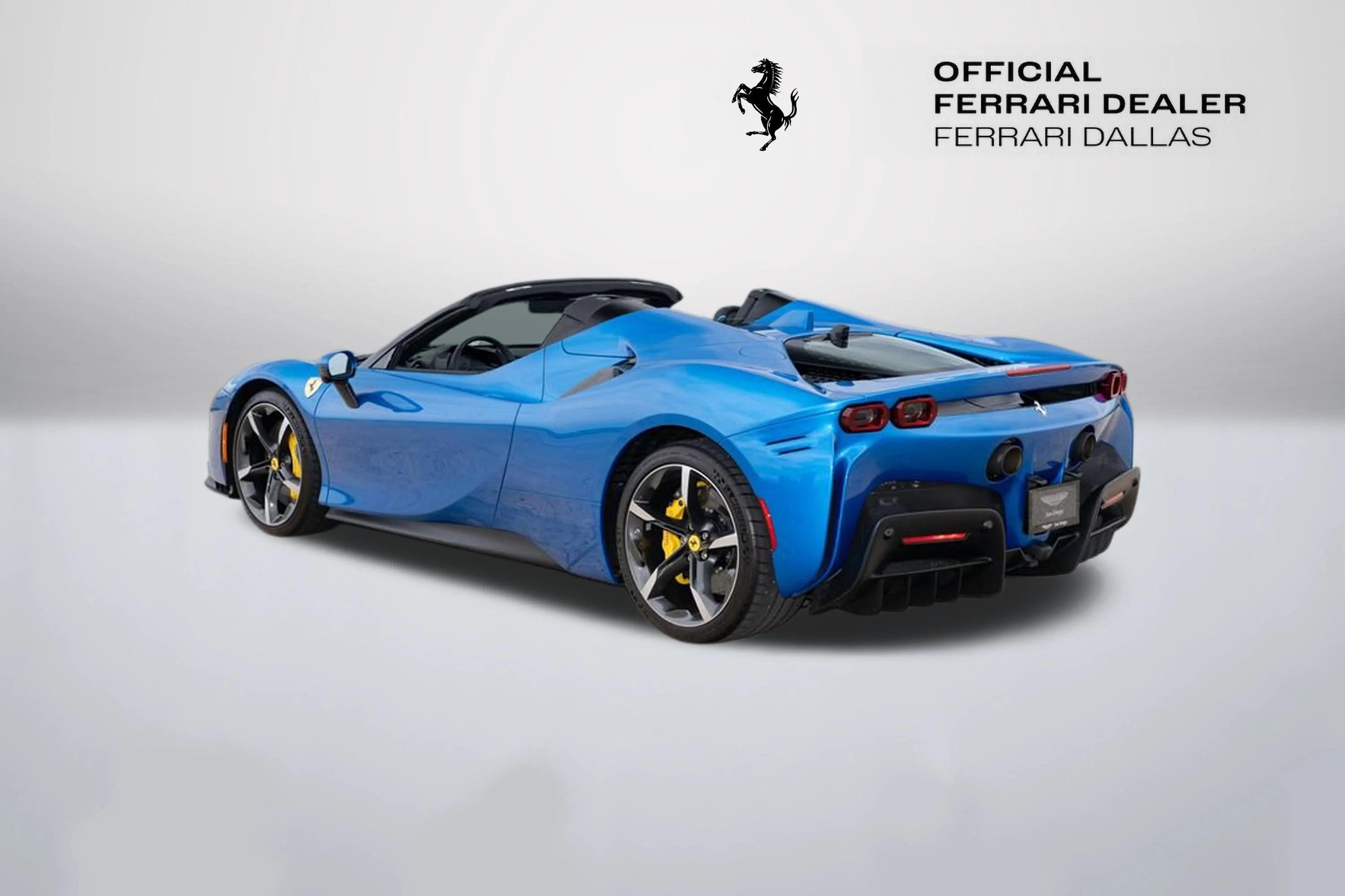 Used 2024 Blu Corsa Ferrari  image 5
