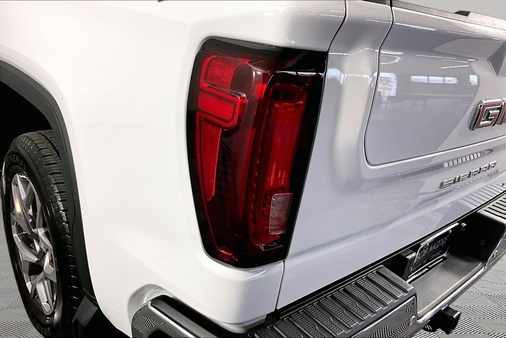 Used 2026 White GMC SLT image 23