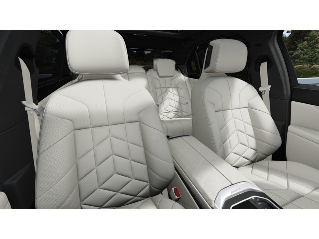 Used 2024 Mineral White Metallic BMW xDrive60 image 11