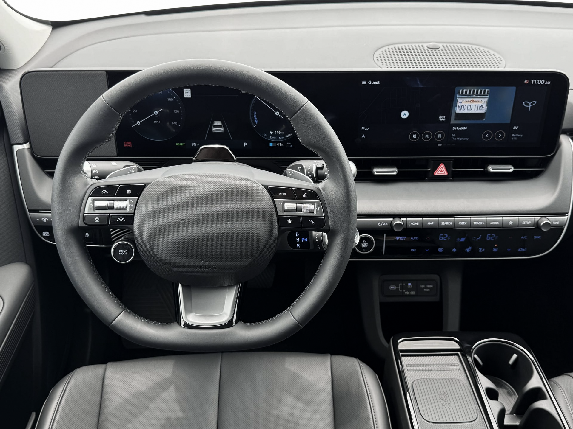 2025 Hyundai IONIQ 5 SEL - Photo 17