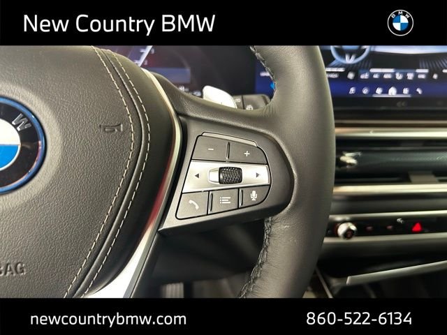 2026 BMW X5 50e - Photo 17