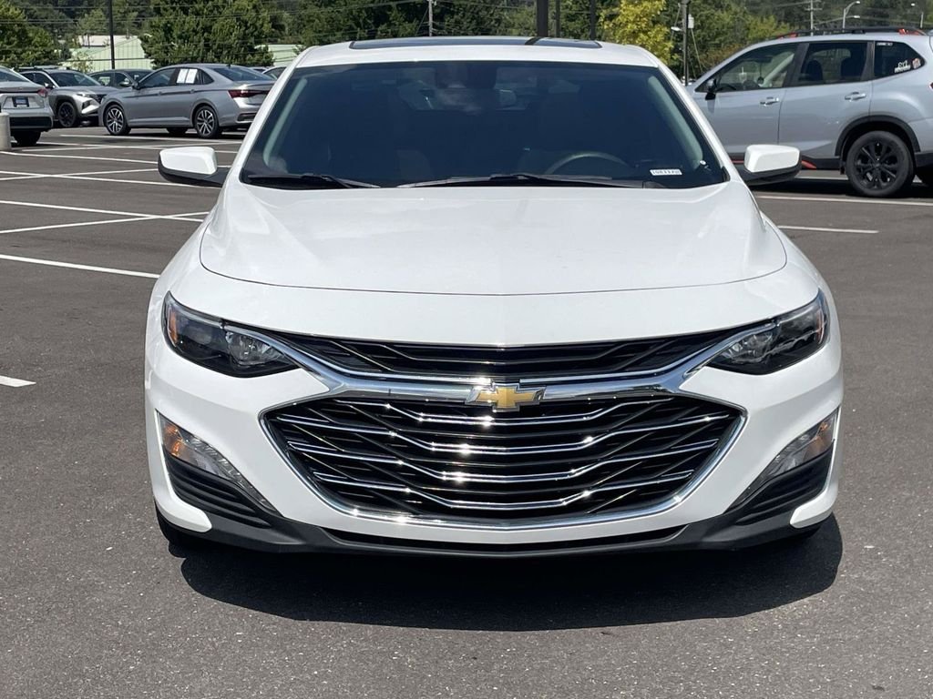 Used 2024 White Chevrolet LT image 8