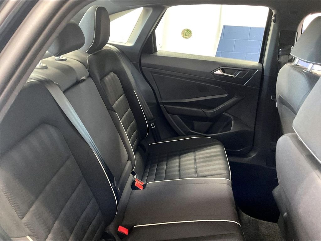 Used 2023 Black Volkswagen 1.5T Sport image 16