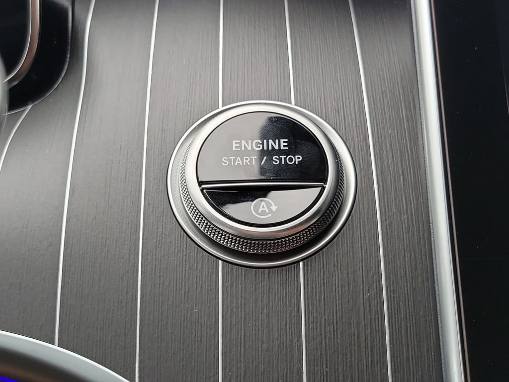 New 2027 Cirrus Silver Metallic Mercedes-Benz CLE 450 image 28