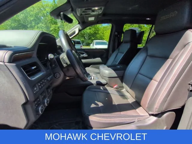 Used 2023 Black Chevrolet High Country image 26
