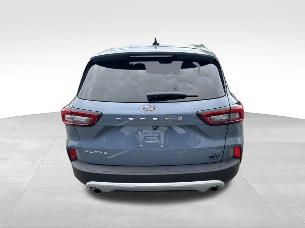Used 2023 Blue Ford Active image 4