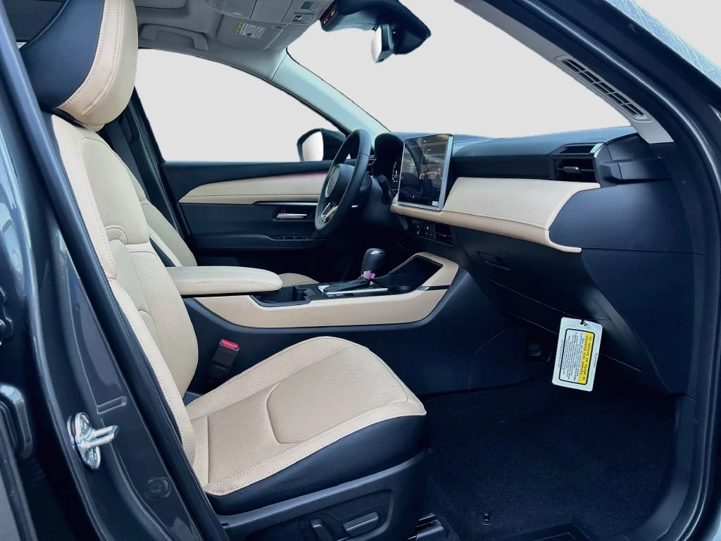 New 2026 Machine Gray Metallic Mazda 2.5 S Premium AWD image 30