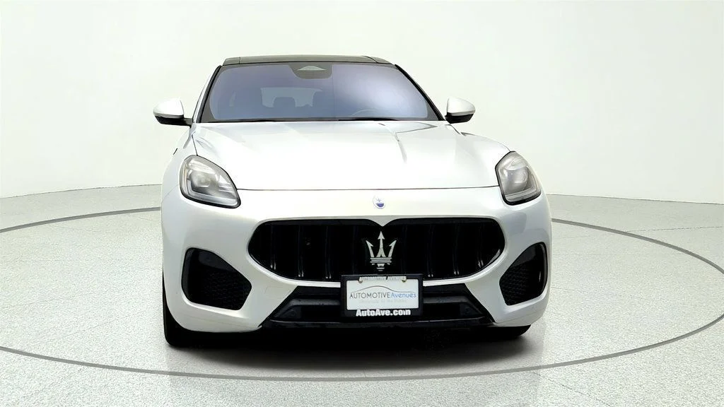 Used 2023 Grigio Cangiante Tri-Coat Maserati Modena AWD w/ Premium Plus Pkg & Full Premium Leather image 2