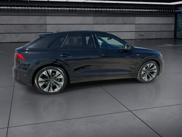 2025 Audi Q8 Premium Plus - Photo 9