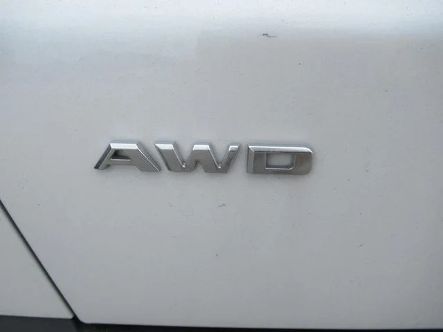 Used 2024 White Cadillac Sport image 10