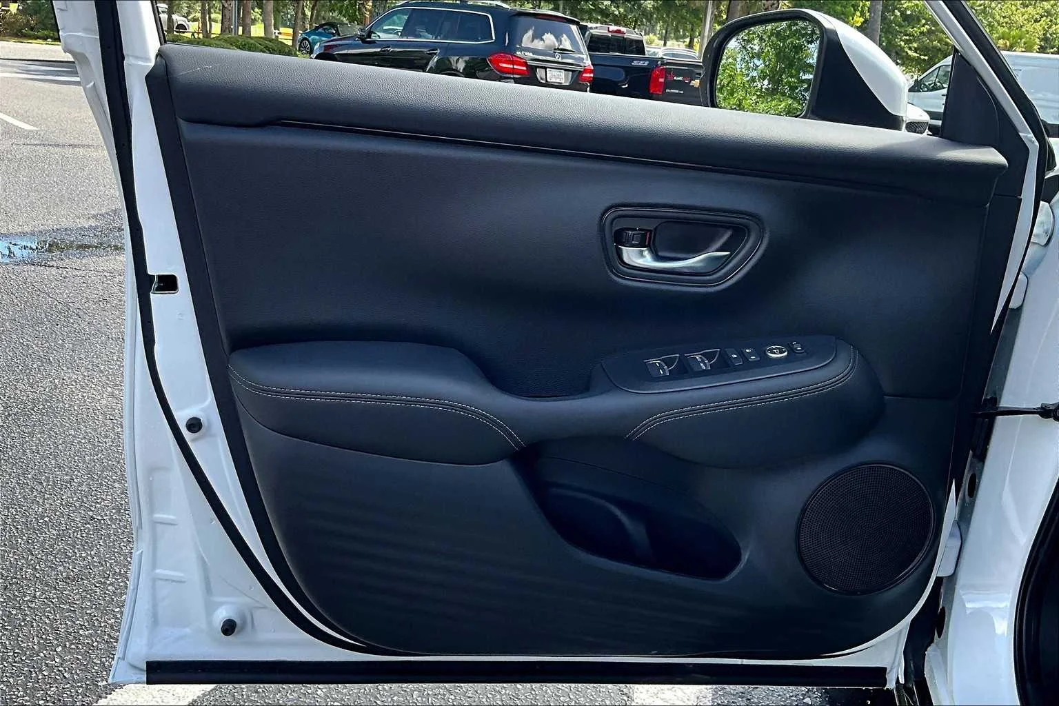 2026 Honda HR-V EX-L - Photo 13