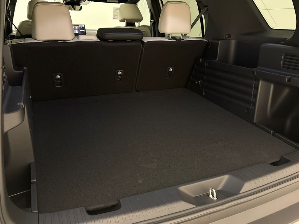 New 2026 Platinum White Pearl Honda TrailSport Elite Blackout image 11