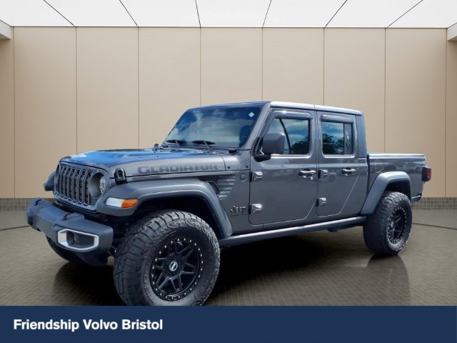 2024 Jeep Gladiator